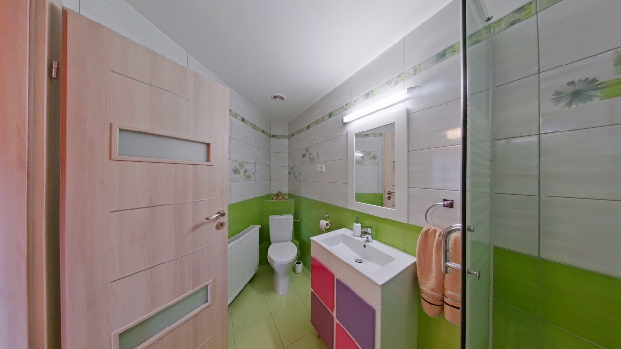 Casa individuala cu gradina si garaj, Cristian