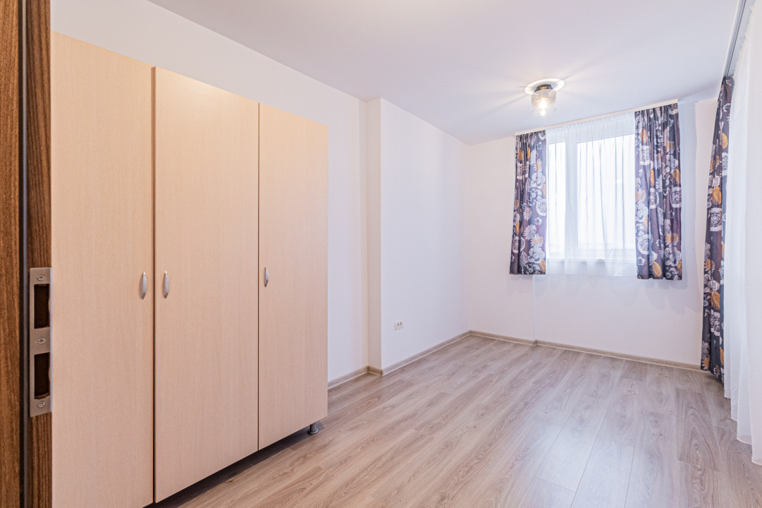 Apartament modern, 3 camere, garaj subteran - Racadau