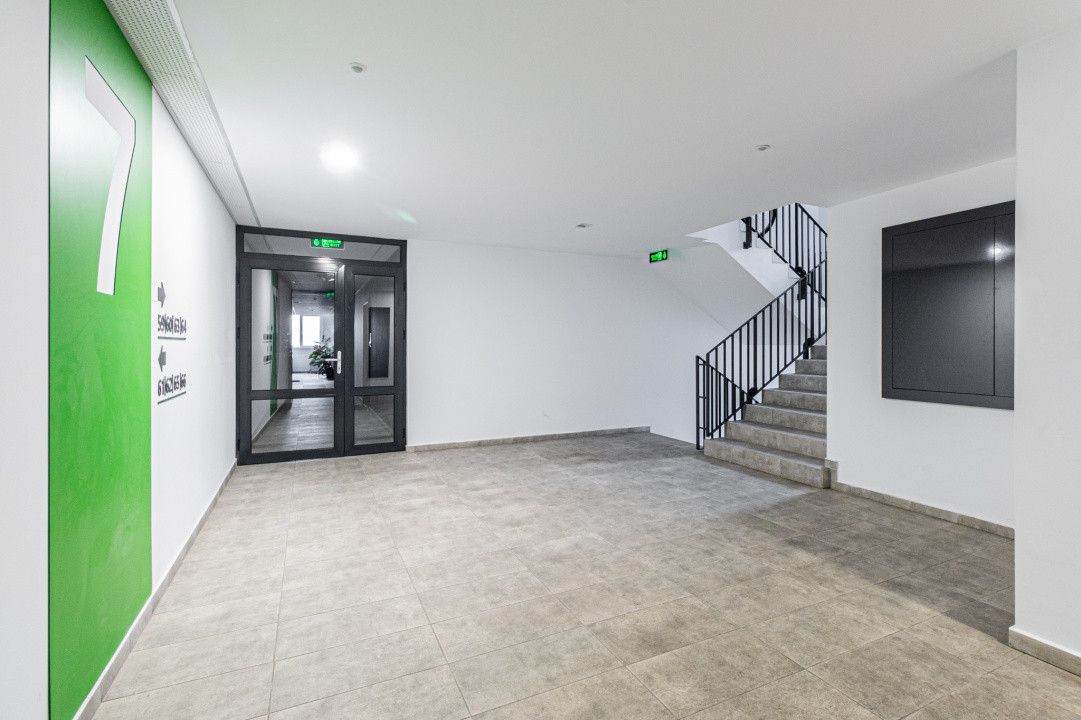 Apartament modern, 3 camere, garaj subteran - Racadau