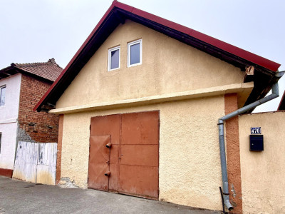 Spatiu Depozitare - 3 camere + grup sanitar