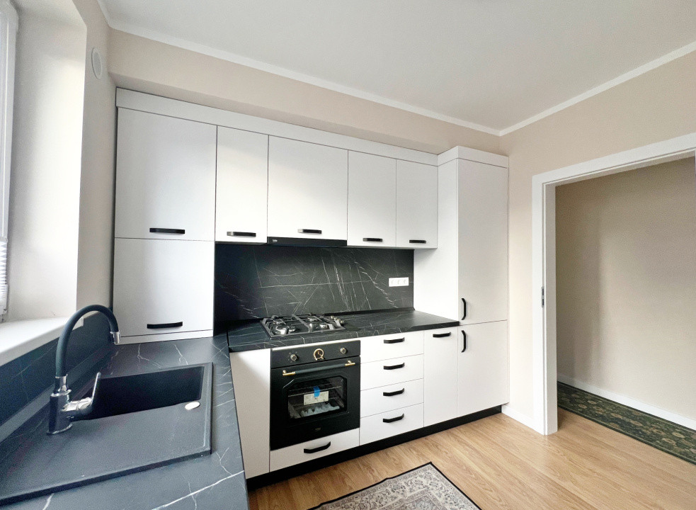 Apart. NOU mobilat și utilat cu 2 cam., balcon și parcare SB-Cristian