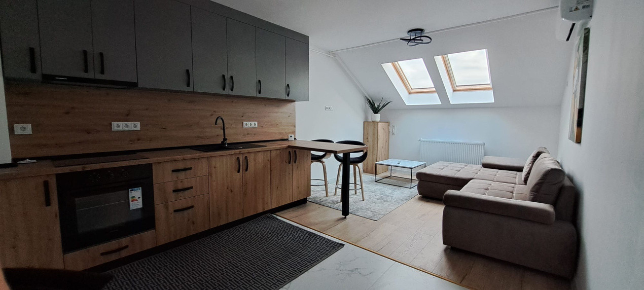 Apartament 2 camere - zona Compa