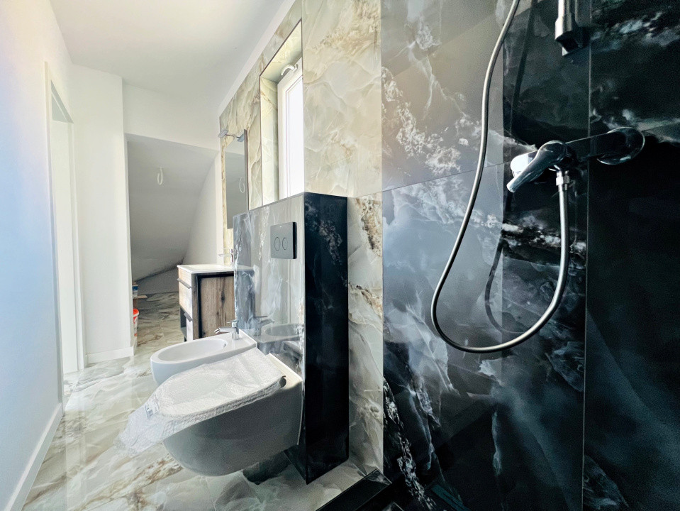 Casă întabulată, 5 cam, 119 mp utili, curte 70 mp, finisată la cheie. DaVinci SB