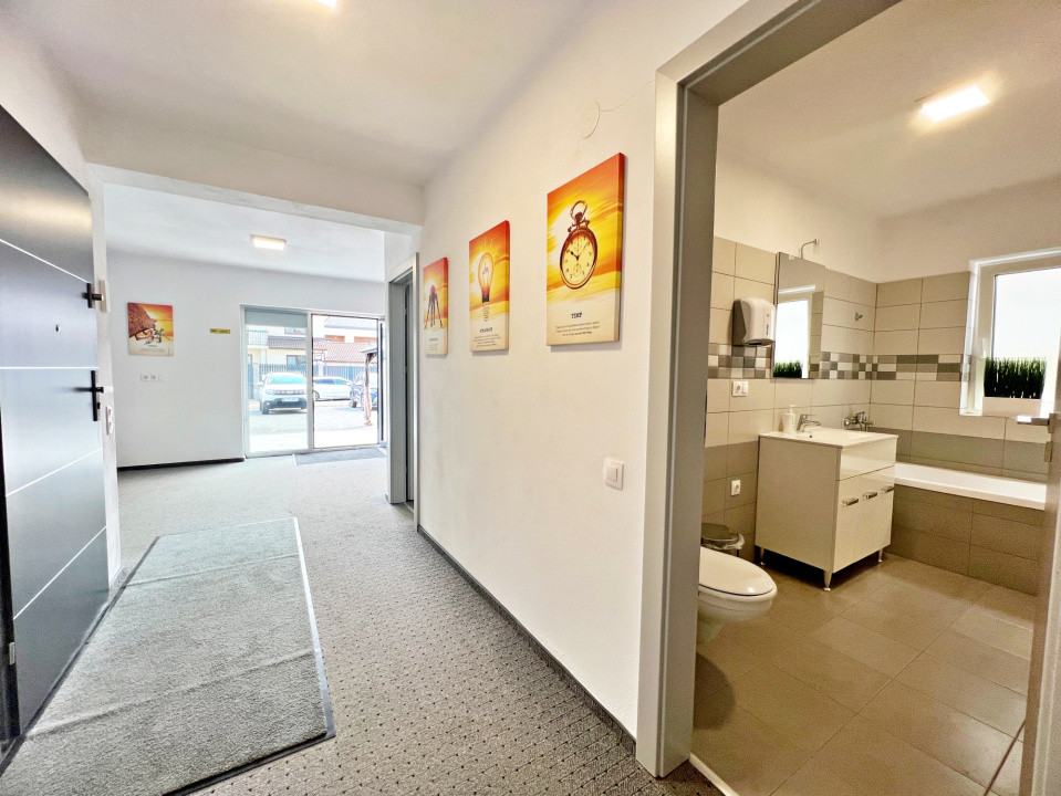 Casă mare cu teren generos – perfect împărțită pentru birouri sau 4 apartamente