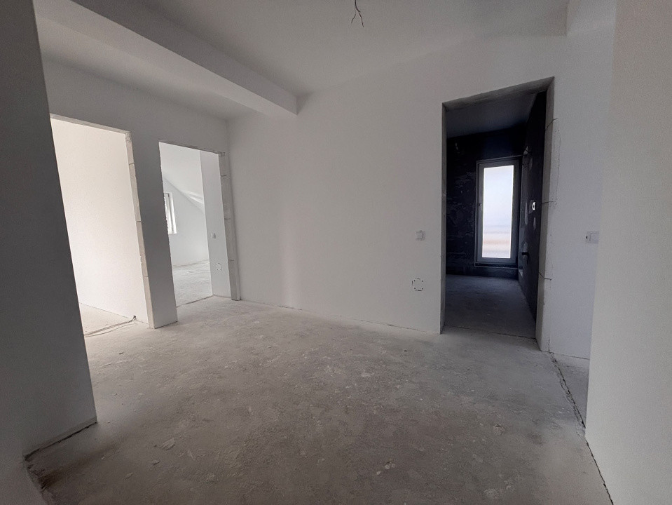 Casă single în Cristian, Sibiu - 4 Camere, 2 Terase, Teren 486