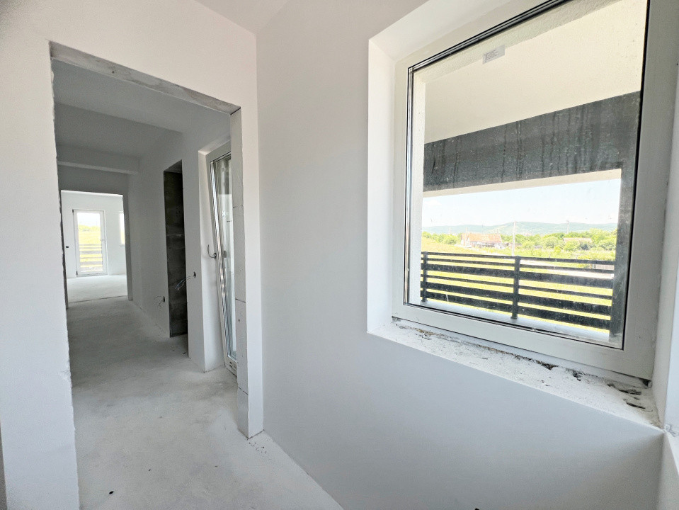 Casă de Vânzare în Cristian, Sibiu - 5 Camere, 2 Terase, Teren 486