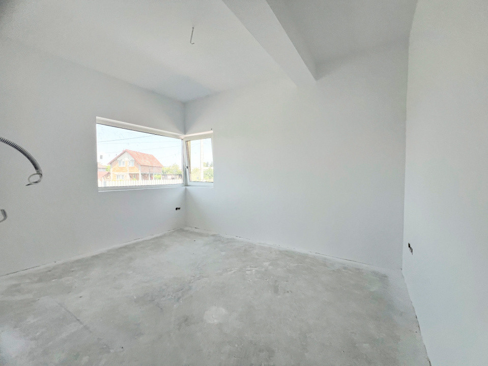 Casă de Vânzare în Cristian, Sibiu - 5 Camere, 2 Terase, Teren 486