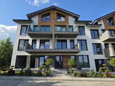 Apartament 3 camere, două băi, terasa 7 mp.-Natura la tine acasă! Cristian-SiBiU