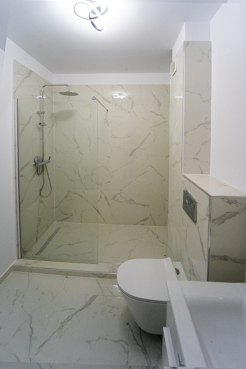 Penthouse 3  camere - finisat la cheie, intabulat