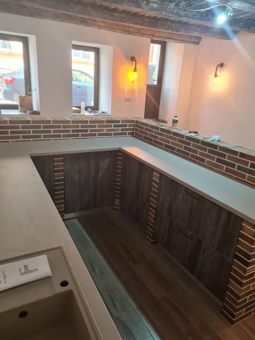 Spatiu de inchiriat pretabil pentru activitati comerciale