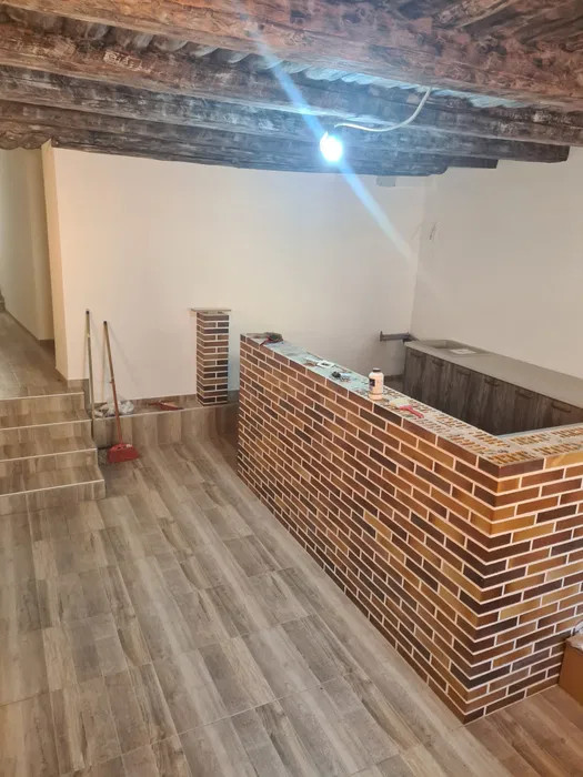 Spatiu de inchiriat pretabil pentru activitati comerciale