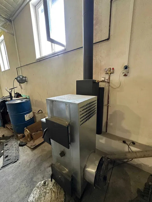 De închiriat hală industrială – Cisnădie, str. Uzinei