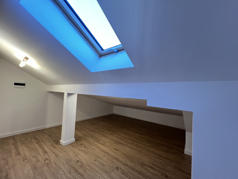 Apartament tip Penthouse- Zona Industrială Vest - Încălzire în pardoseală