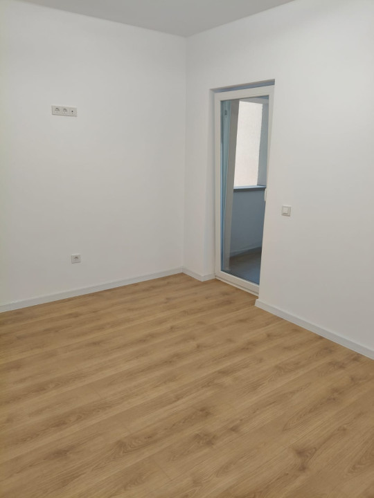 Apartament 3 camere - 2 balcoane 9,2 mp - Etaj 2
