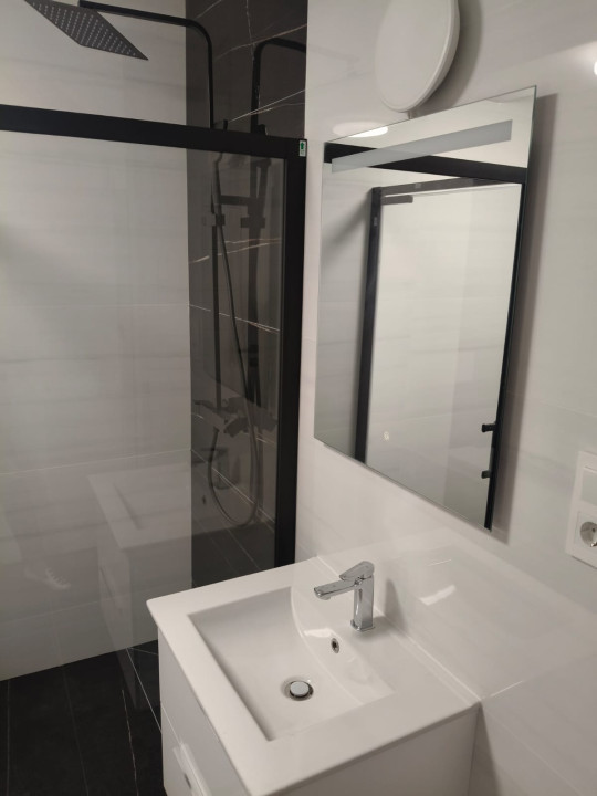 Apartament 3 camere - 2 balcoane 9,2 mp - Etaj 2