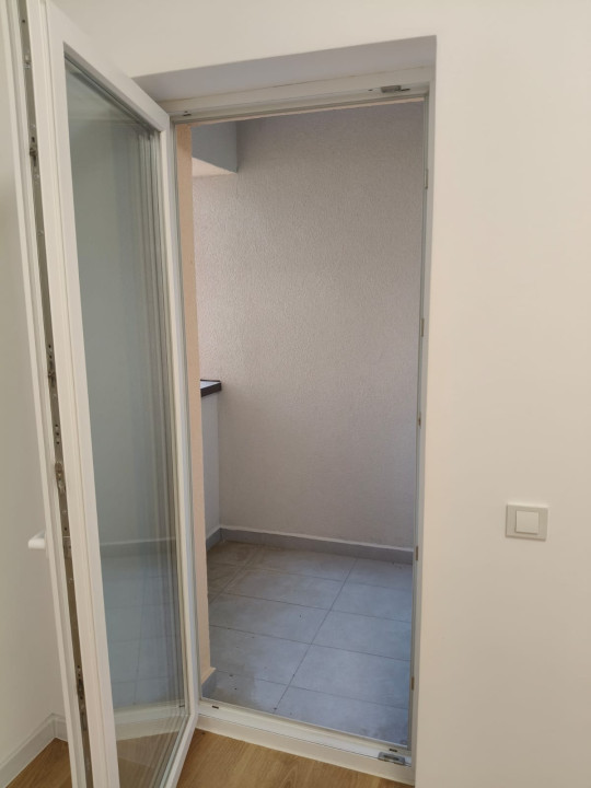 Apartament 3 camere - 2 balcoane 9,2 mp - Etaj 2