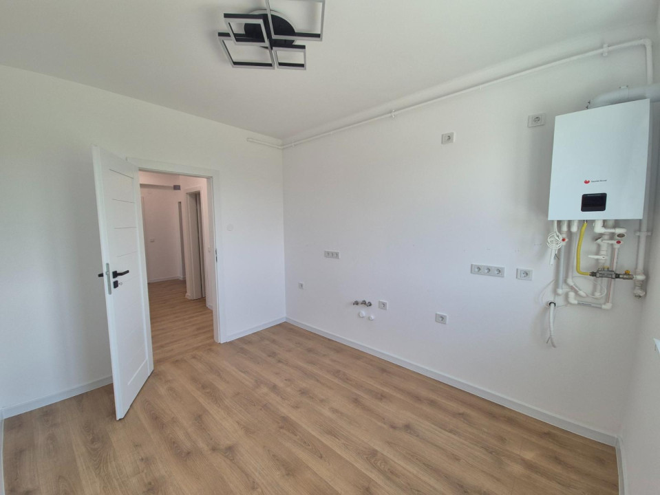 Apartament 3 camere - 2 bai - Logie 13.4 mp - Etaj Parter