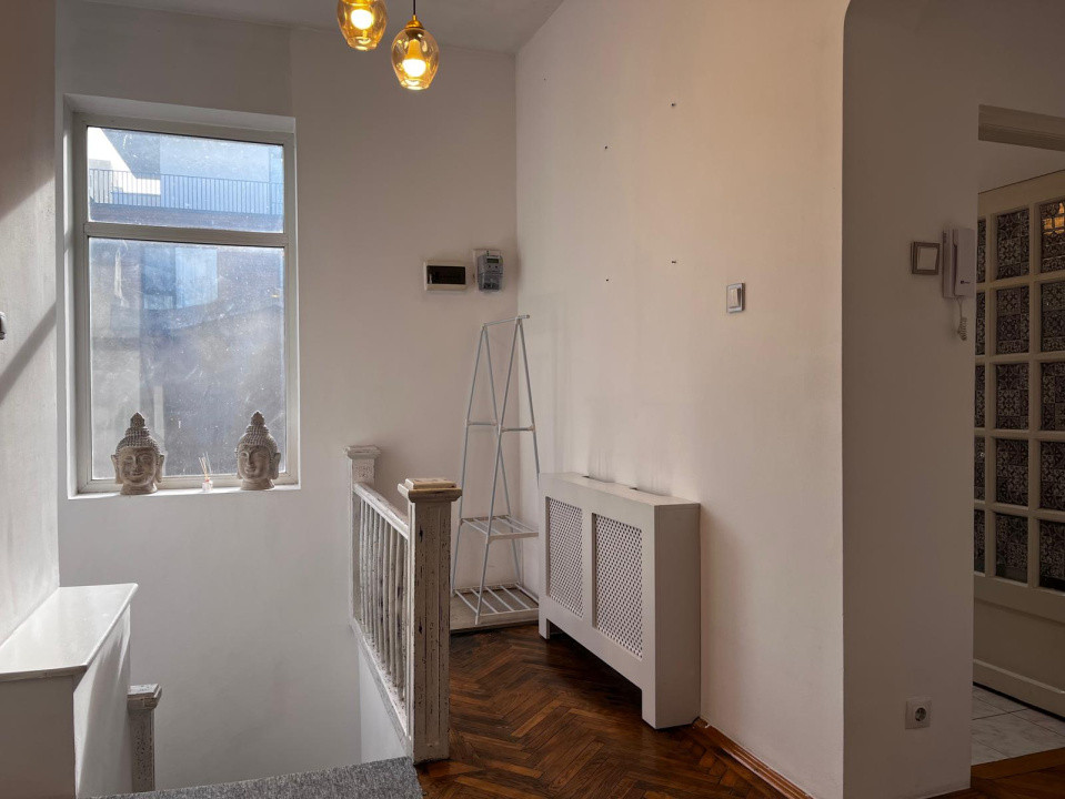 Apartament 3 camere de închiriat – liniște, accesibilitate și viață urbană