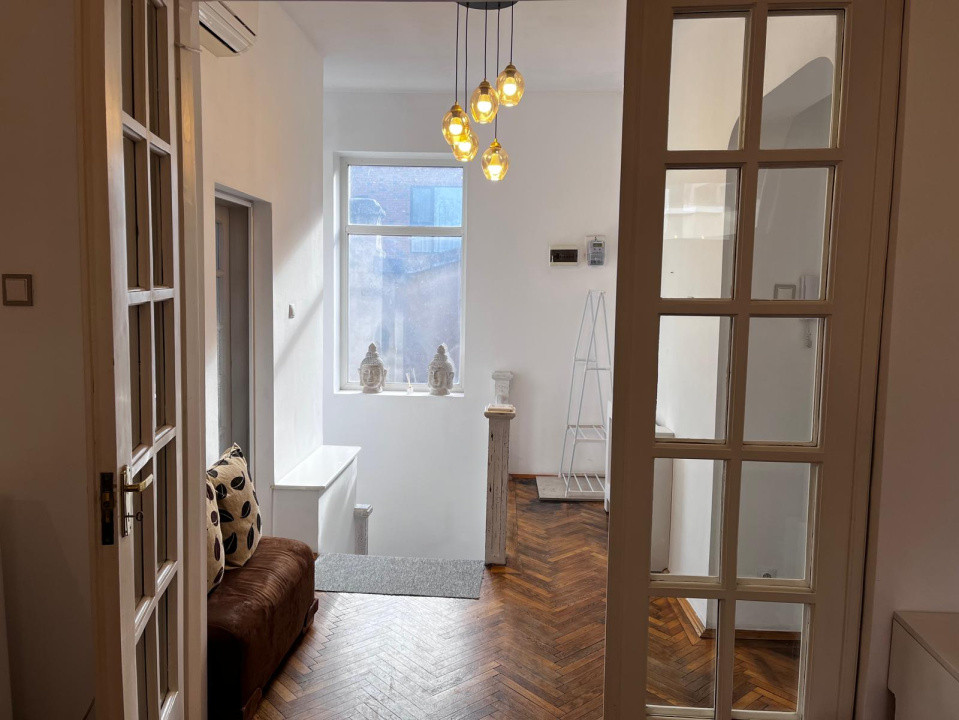 Apartament 3 camere de închiriat – liniște, accesibilitate și viață urbană