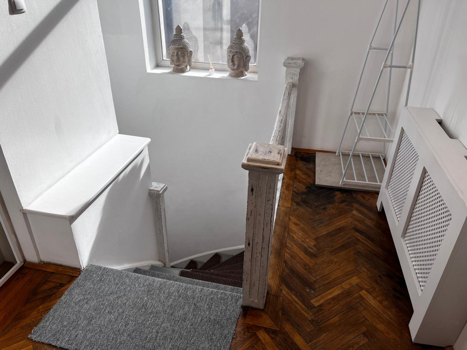 Apartament 3 camere de închiriat – liniște, accesibilitate și viață urbană