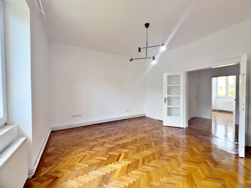 Casă de închiriat – Strada Moldovei, Cartierul Ștrand, Sibiu