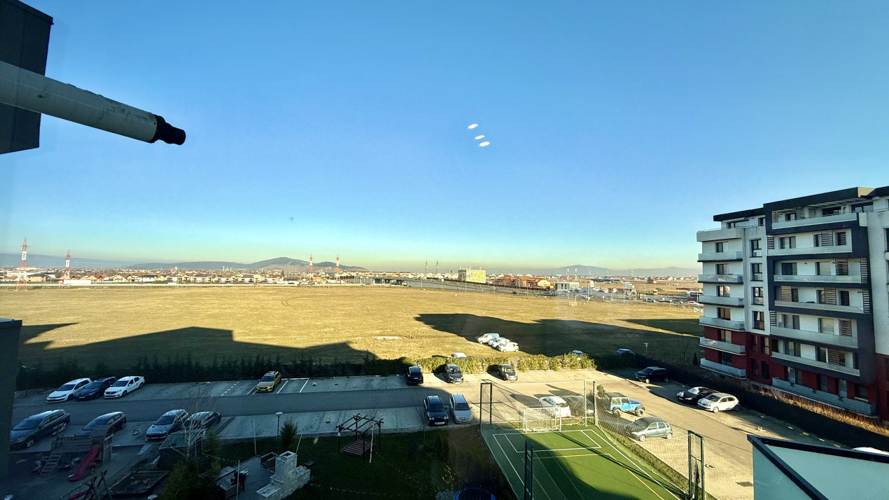 Apartament 3 camere | Prima închiriere | 2 băi | 2 balcoane | Parcare inclusă