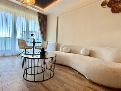 Apartament 3 camere | Prima închiriere | 2 băi | 2 balcoane | Parcare inclusă