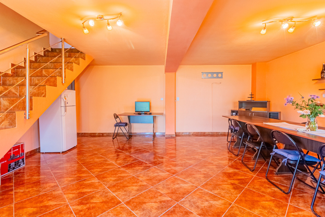 Casă de vânzare multifuncțională în Râșnov cu Potențial Turistic | Comision 0%