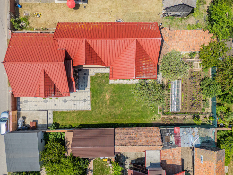 Casă de vânzare multifuncțională în Râșnov cu Potențial Turistic | Comision 0%