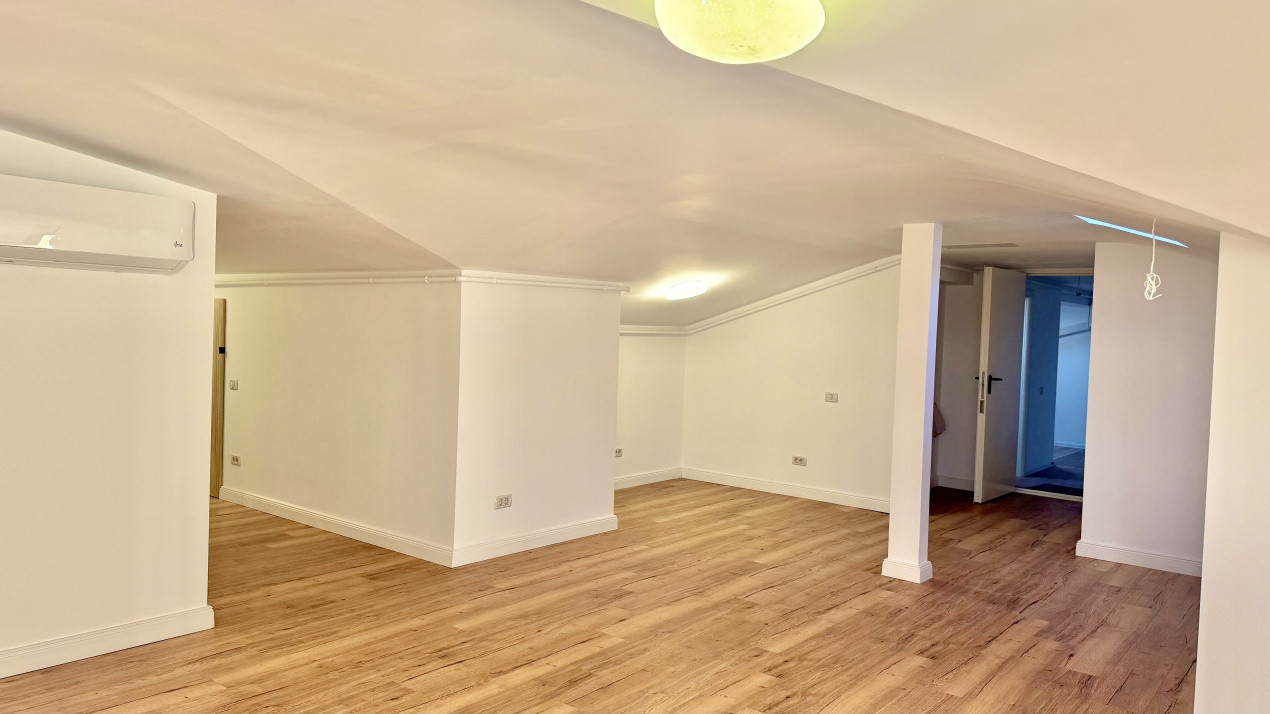 Spațiu de birouri 150 mp | Zona Tractorul | Compartimentat | Balcon mare 