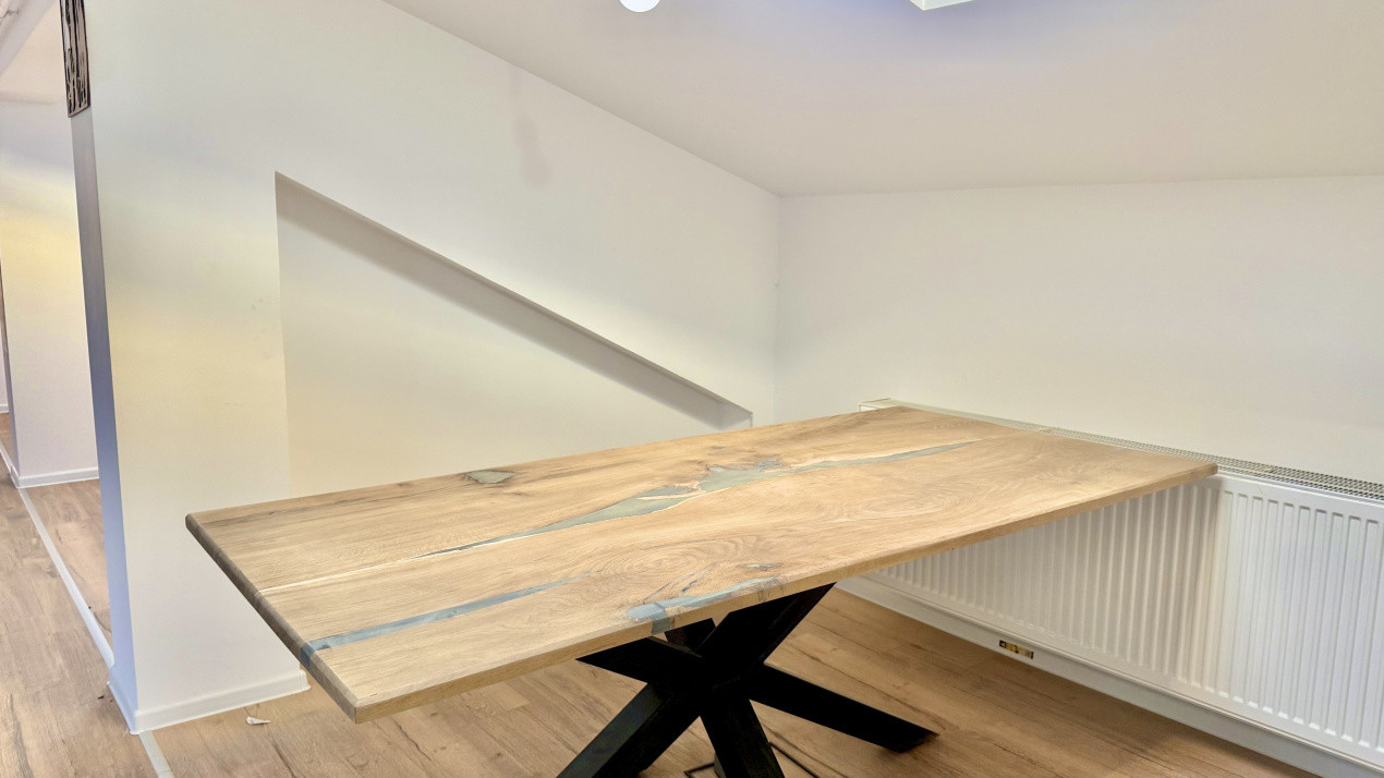 Spațiu de birouri 150 mp | Zona Tractorul | Compartimentat | Balcon mare 