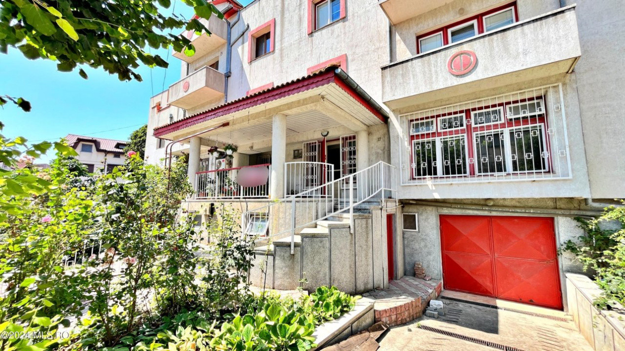 RO-RO/STEAUA DE MARE - VILA 15 CAMERE - VEDERE LA MARE