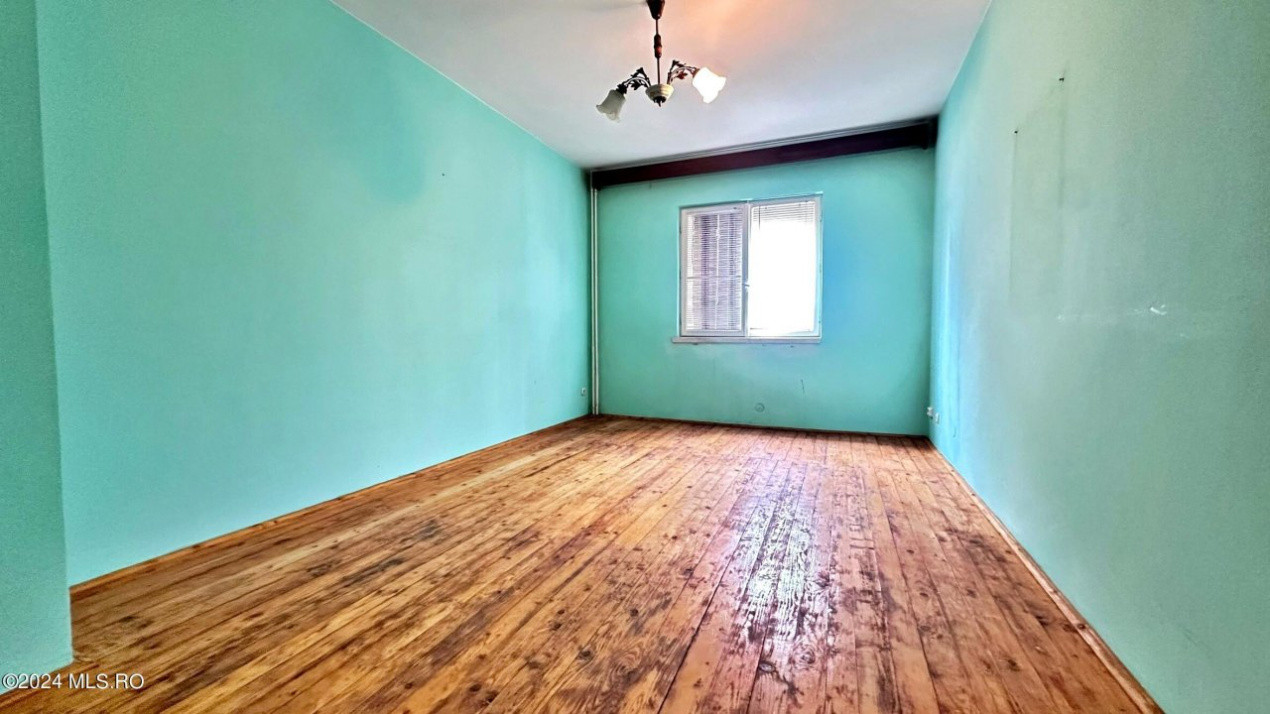 RO-RO/STEAUA DE MARE - VILA 15 CAMERE - VEDERE LA MARE