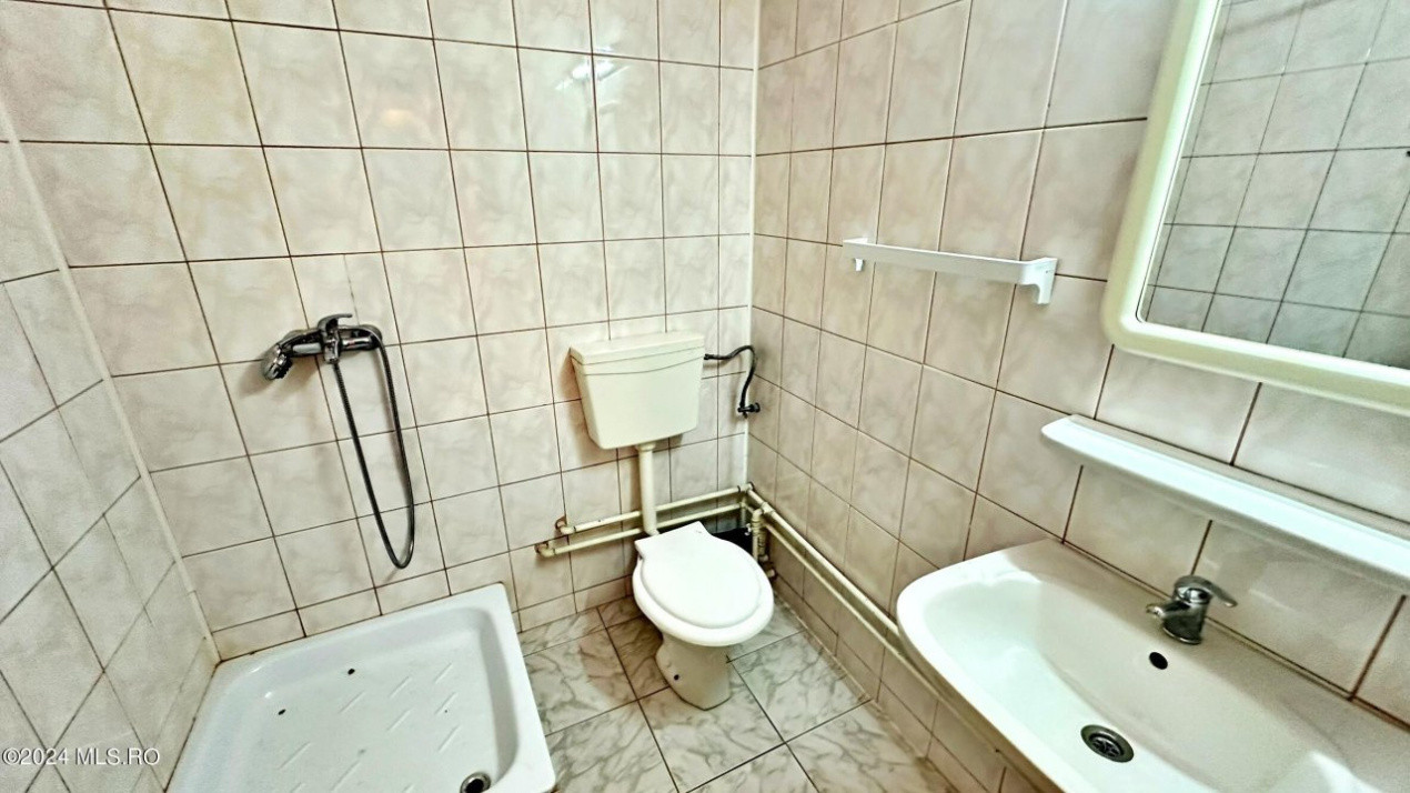 RO-RO/STEAUA DE MARE - VILA 15 CAMERE - VEDERE LA MARE