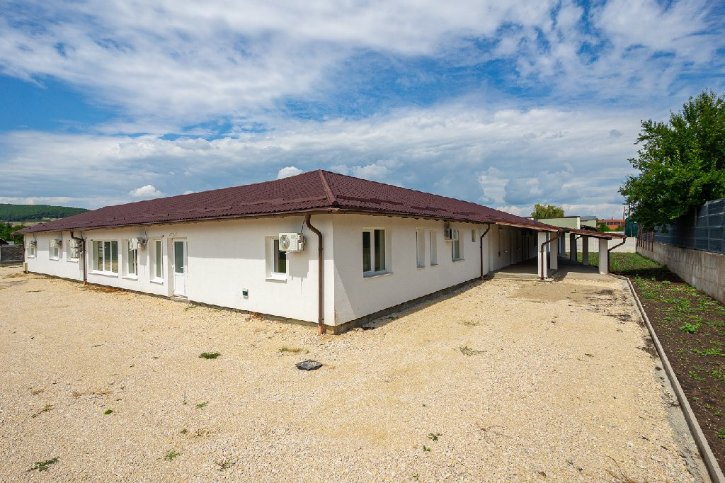 Cămin privat, Centru Rezidențial pentru Seniori la cheie, Petresti, Sebes-Alba