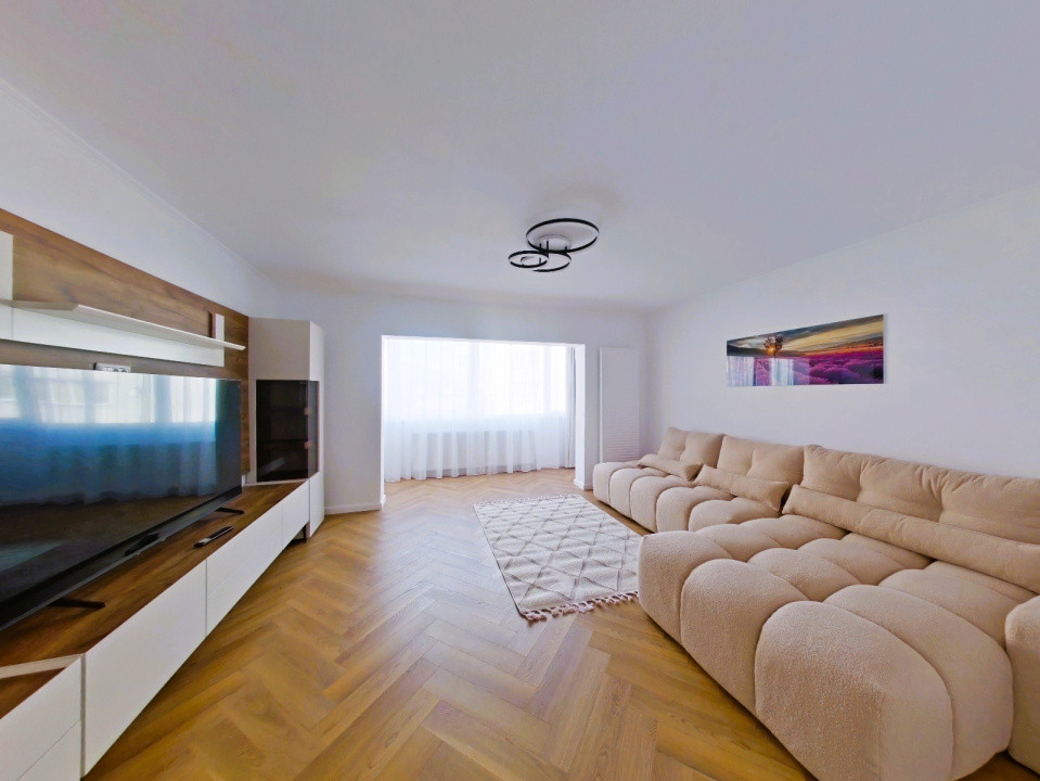 Apartament 3 camere decomandat, renovat integral, suprafata generoasa