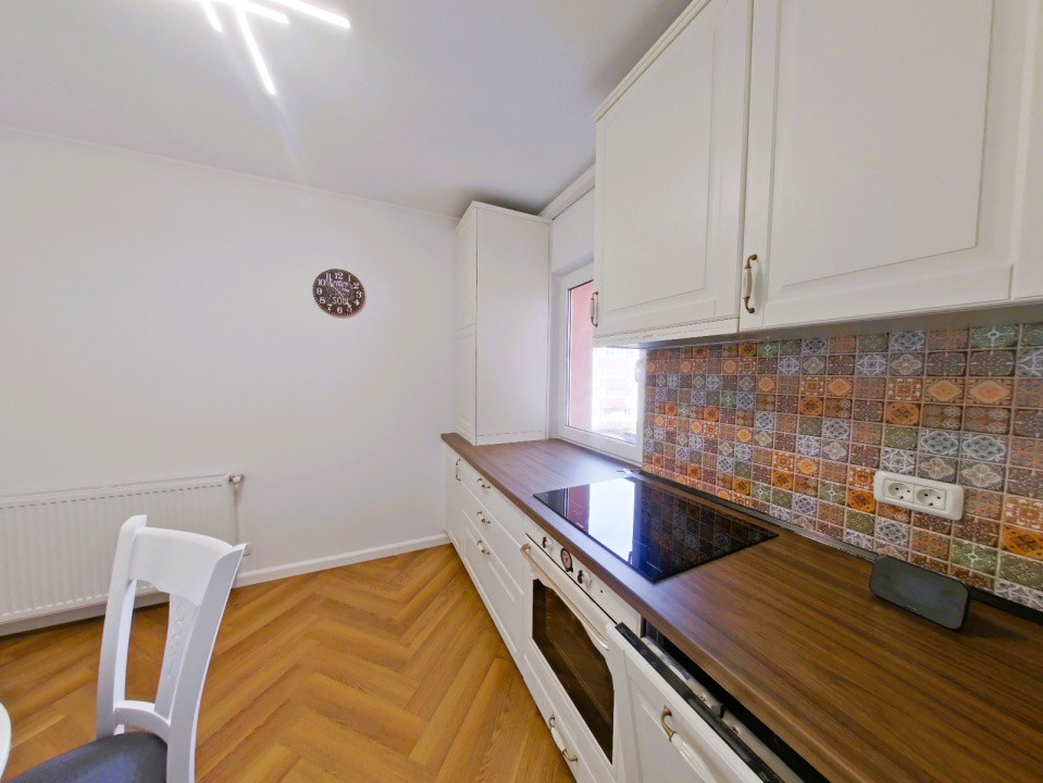 Apartament 3 camere decomandat, renovat integral, suprafata generoasa
