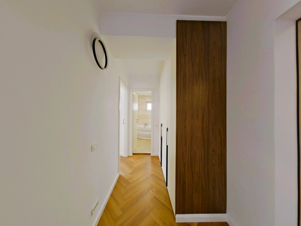 Apartament 3 camere decomandat, renovat integral, suprafata generoasa