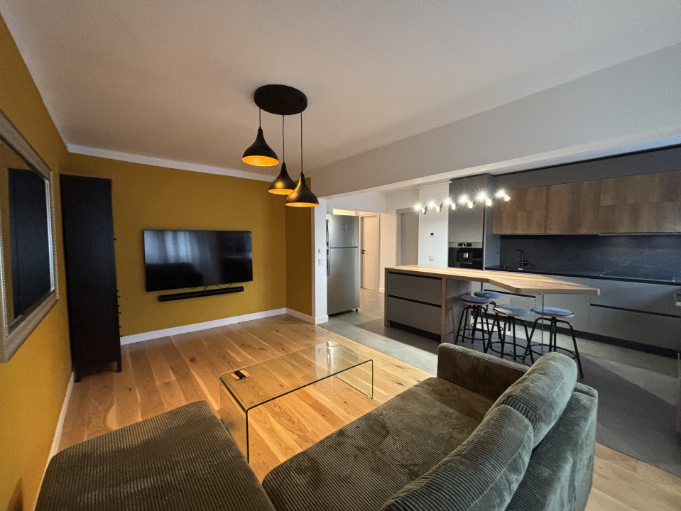 Apartament 4 camere, ultramodern, de închiriat - Ştrand, Sibiu