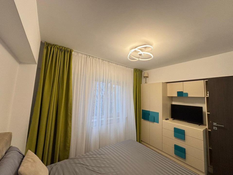 Apartament 3 camere - Modern - Craiovita Nouă
