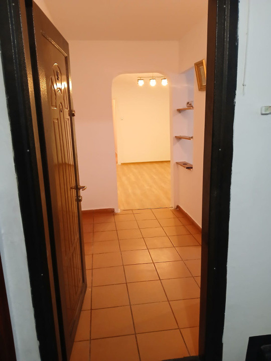 Apartament cu 3 camere in Tatarasi, str Ion Creanga, etaj 2