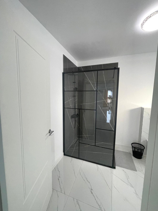 Casa moderna spatioasa, luminoasa si confortabila 