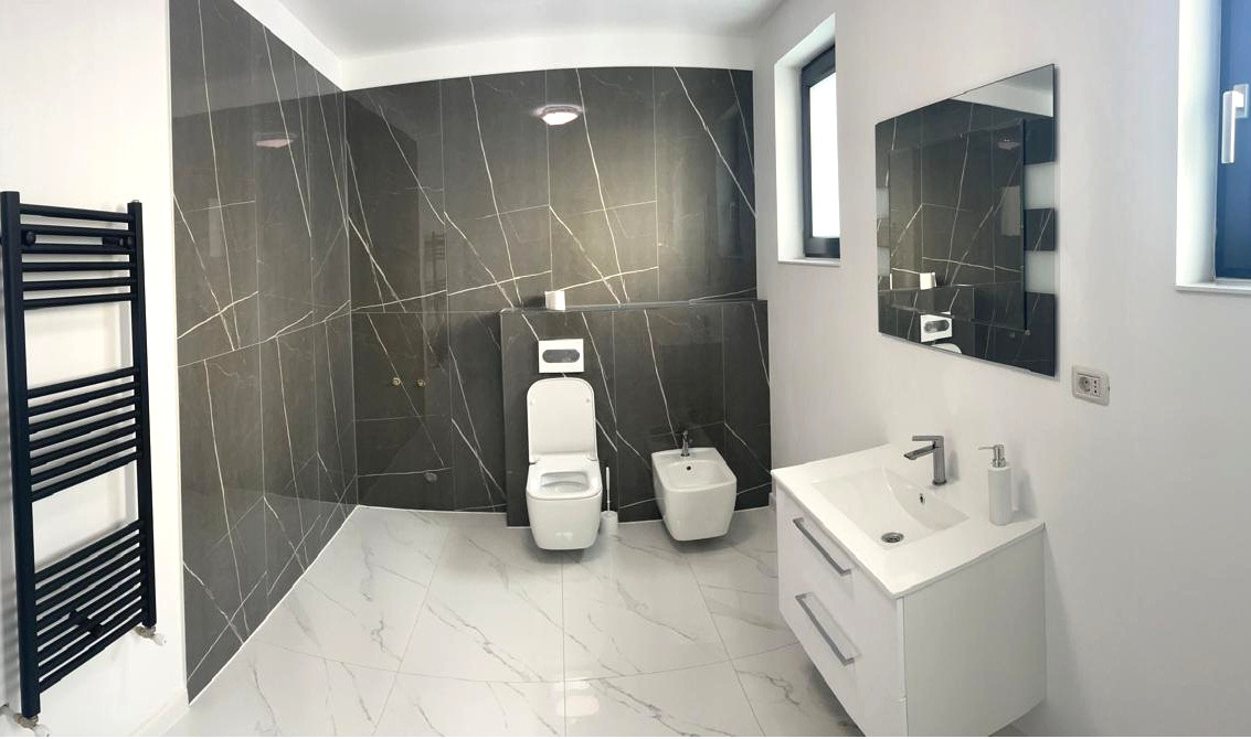 Casa moderna spatioasa, luminoasa si confortabila 