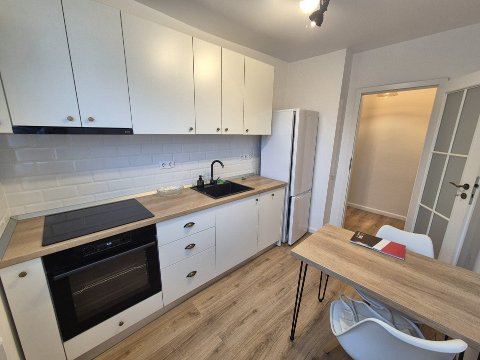Apartament 3 camere de închiriat – etaj 2, la 5 minute de Centrul Sibiului