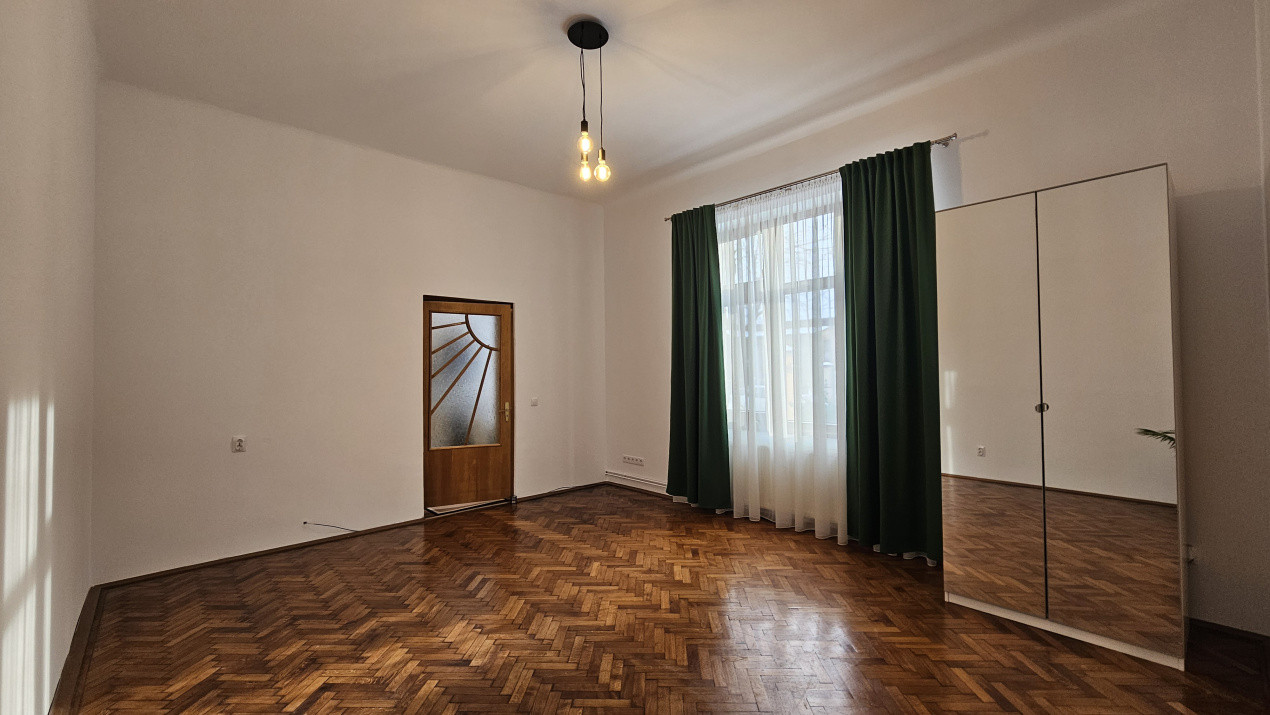 Apartament 1 cameră la casă ultracentral cu pivniță Constantin Noica Sibiu