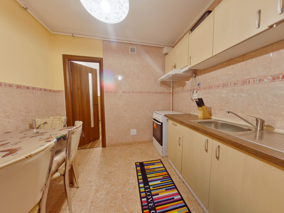 Închiriere garsonieră mobilată și utilată, strada Nucului