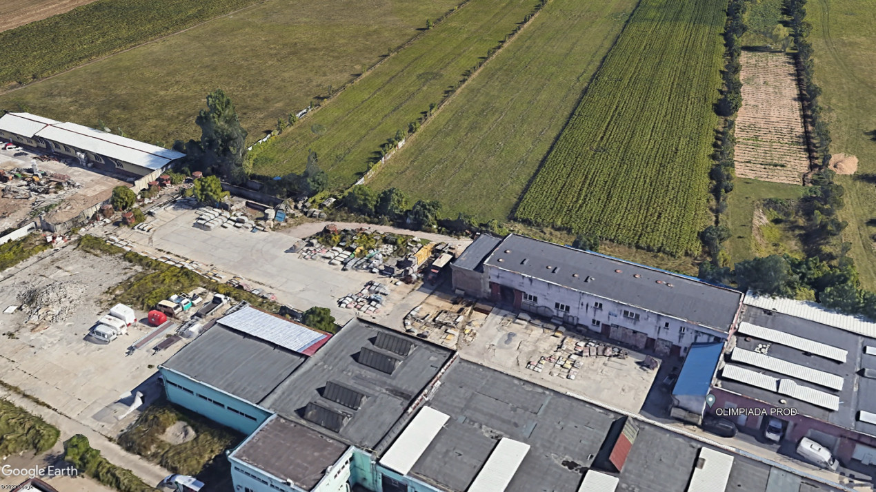 Hala industriala Uzina 2 cu teren betonat de 4500 mp