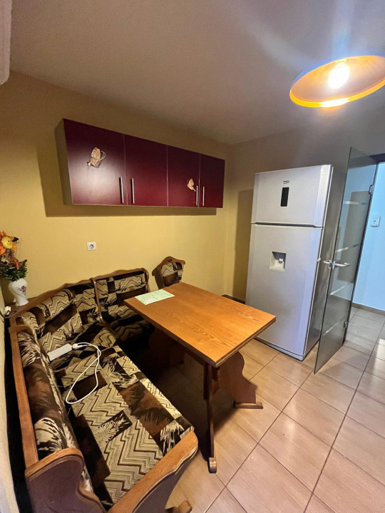 Apartament de inchiriat Semaforului