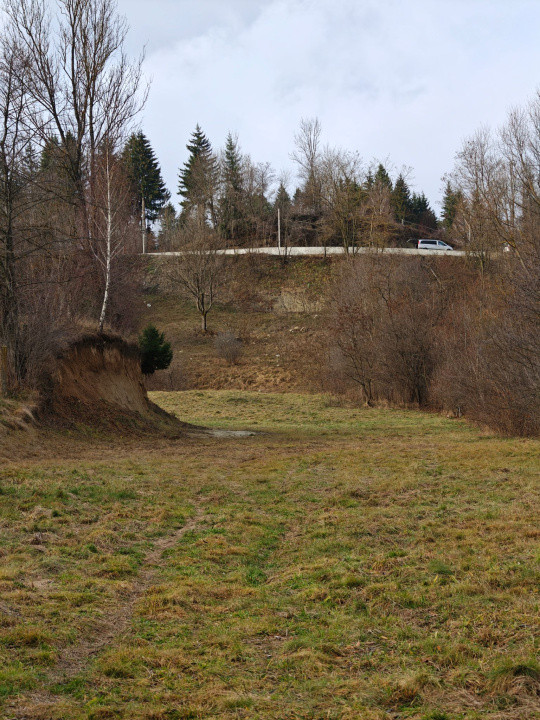Teren intravilan–zonă turistică Piatra Craiului, Dâmbovicioara!