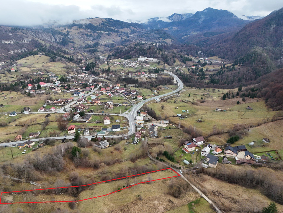 Teren intravilan–zonă turistică Piatra Craiului, Dâmbovicioara!